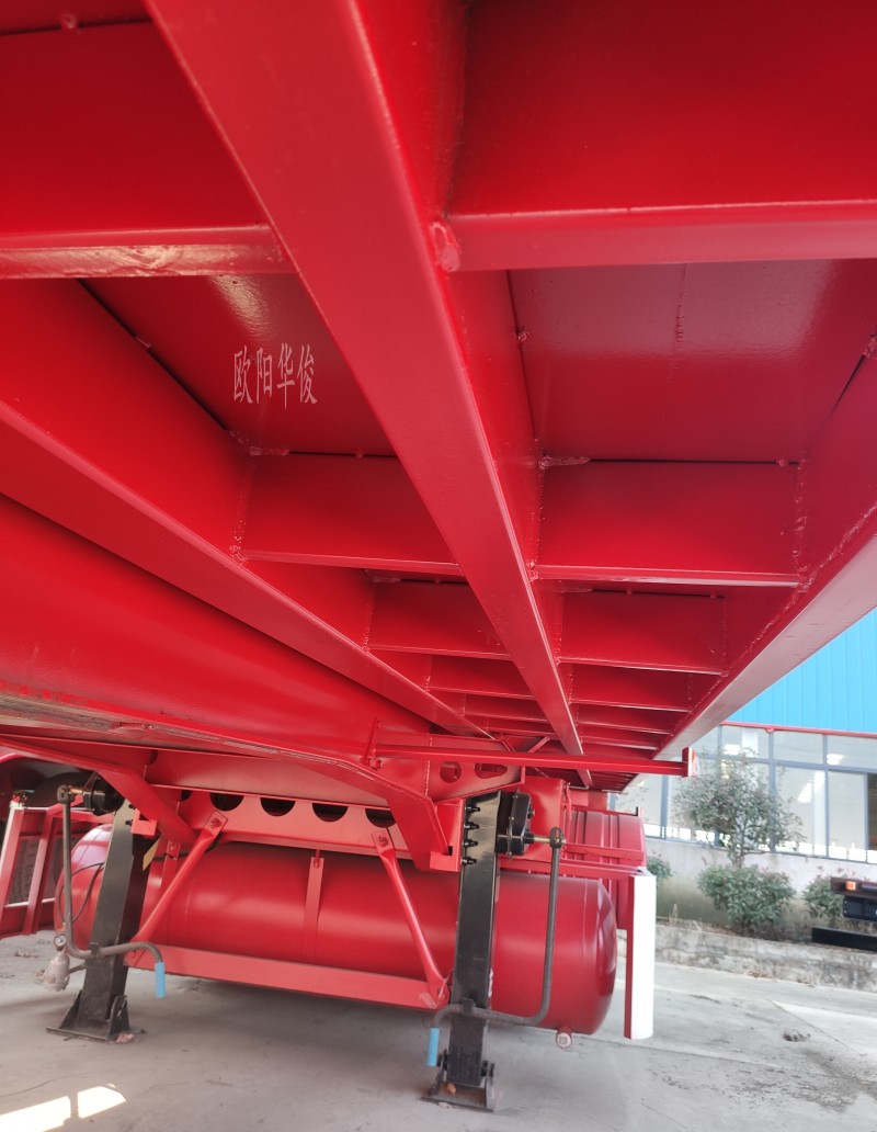 9.5米U型后翻自卸半掛車